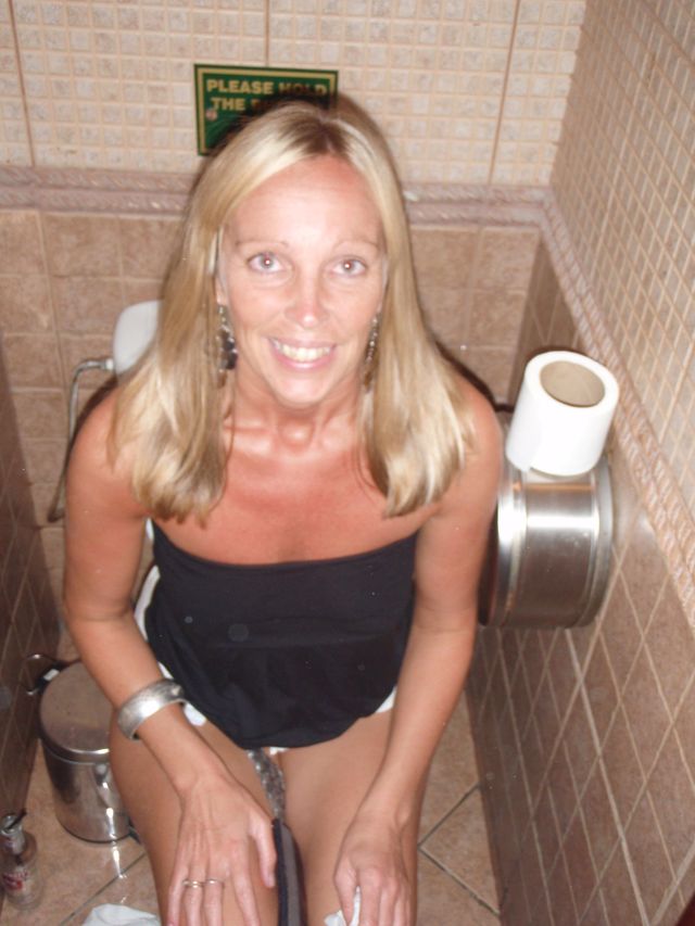 cougar mature porn lady mature teen page cock bathroom suck public lovers ready