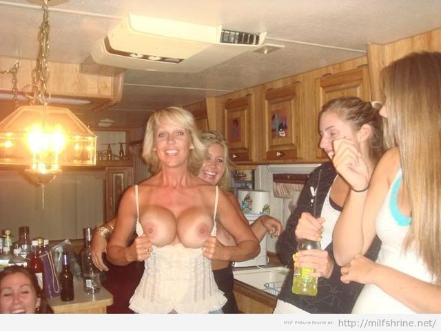 cougar moms sex mom party category tits shows uncategorized milfy joins