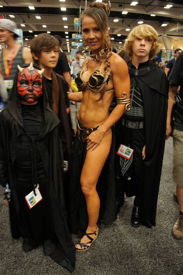 hot mom pics mom hot comic con comments hardbodies phjgv wnxk