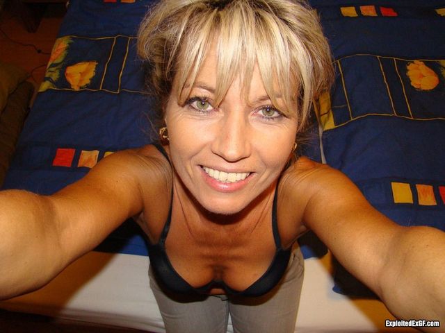 mature milf porn mature pussy nude naked page real milf sexy girls self shot iphone selfshot made