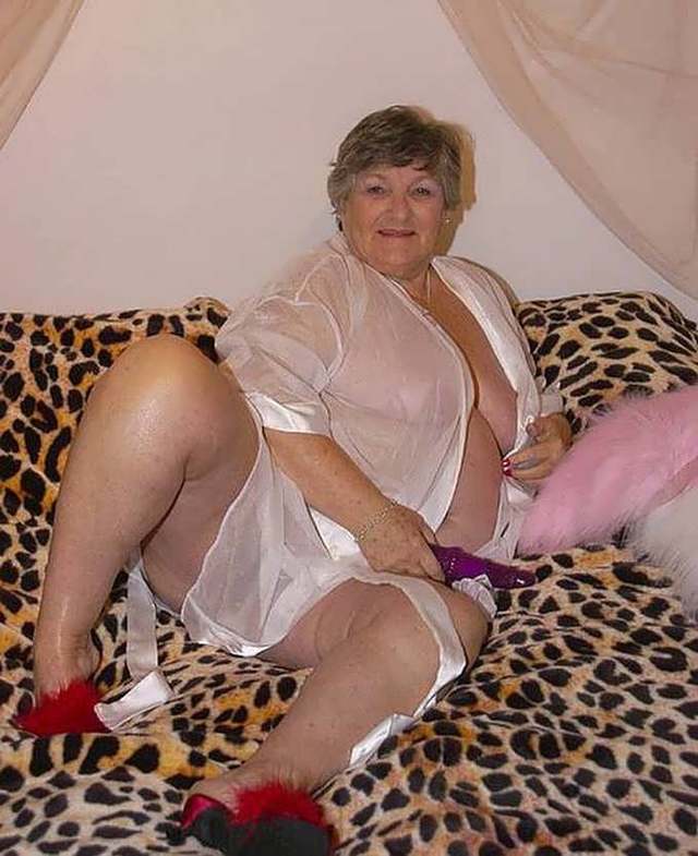 older lesbian porn porn granny plus age