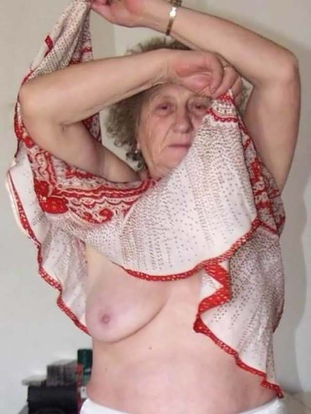 porn photo old woman porn woman old cocks sucking grannies