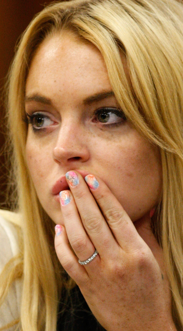 mature asshole photos old fuck love lindsay lohan nail cant forget