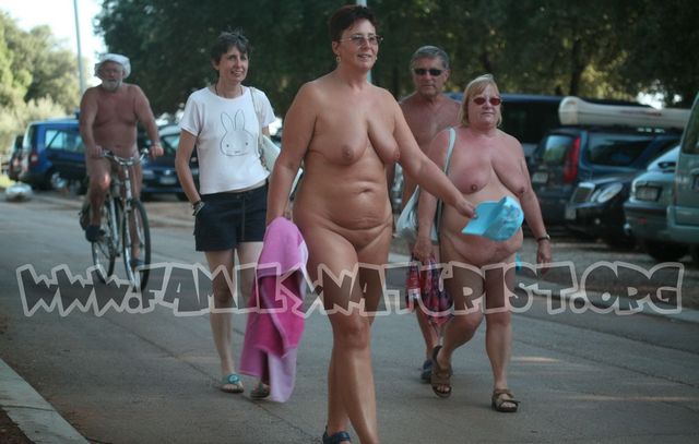 mature nudist gallery naturist family