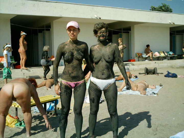 mature nudist gallery amateur mature large naturist outdoor nudist cmiulo iyns