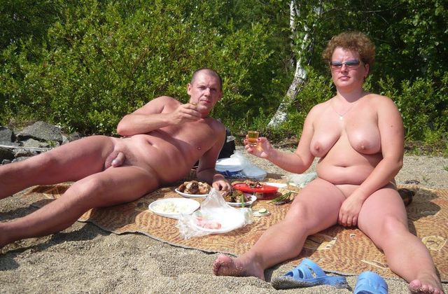 mature nudist pic mature russian family nudist
