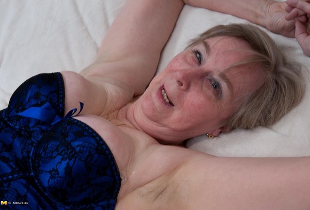 mature tranny porn mature porn videos granny tranny fee