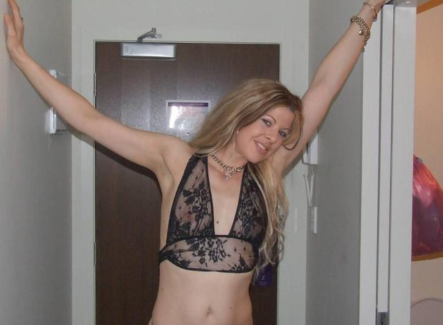 mature wife porn pics mature nude wife atomicfrog babs