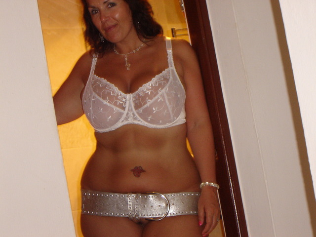 Mature Wifes Gallery Imag