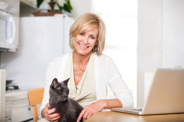 mature women photo mature pictures women senior seniors slide hairstyle hairstyles lighter