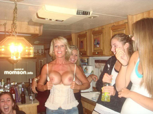 moms tits photos mom party tits entry flashing