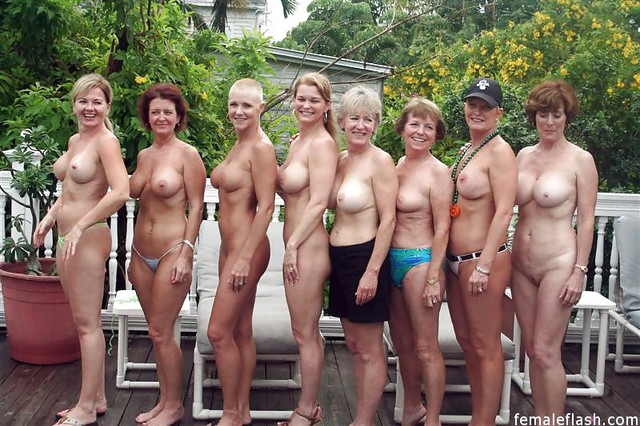 nude older women photos mature nude pics free older women flashing