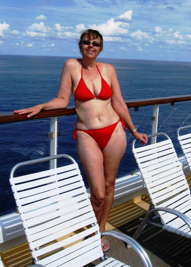 bikini mature mature women bikini