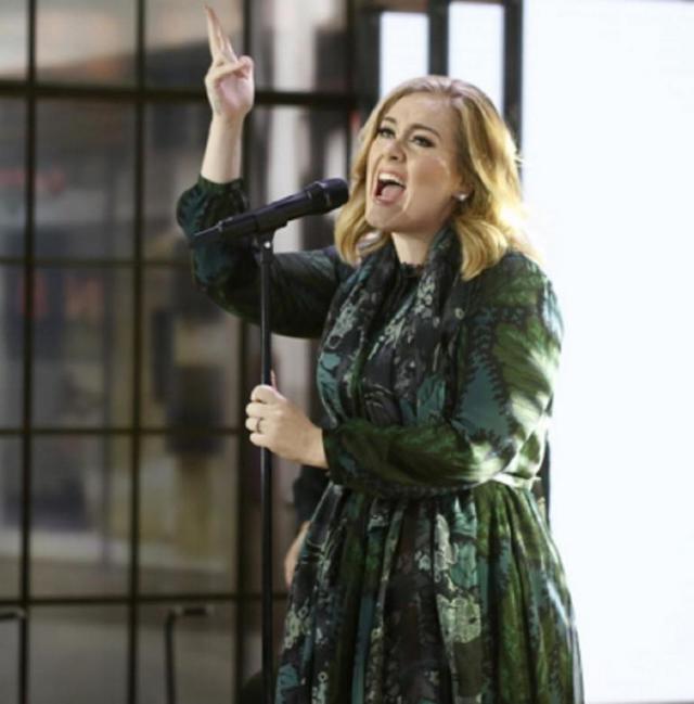 mature adele photos large show married after public today styles soon hello father singer adele adores simon itok engaged aagwlwwn konecki angelos