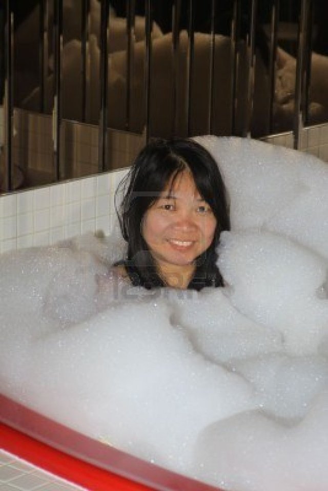 mature asian mature woman photo asian taking bath bubble pretty akhug