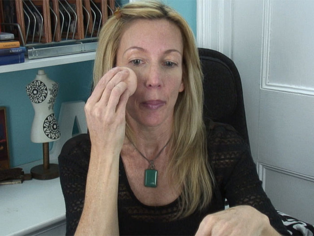 michelle b mature mature how foundation skin dry apply tut flakey