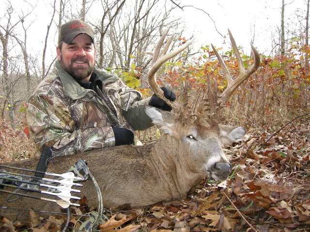 outdoor mature assets bucks tricks bow kill rut