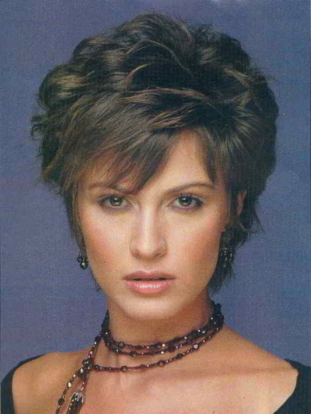 pic of older women short older women best hairstyles