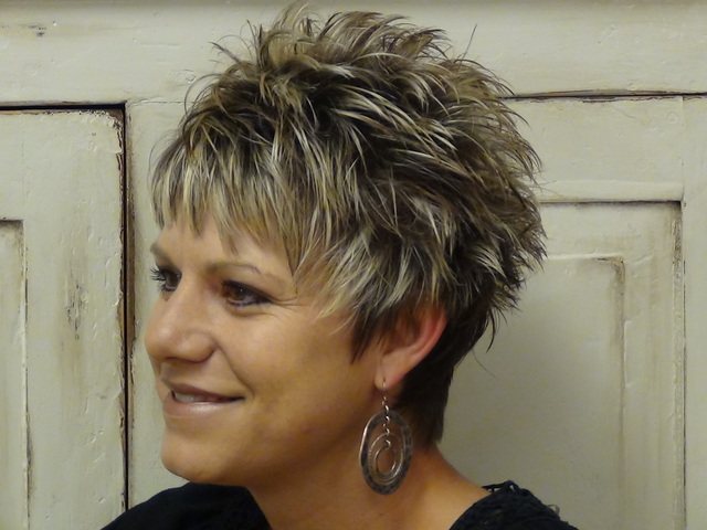 pic of older women short older women hairstyles spikey