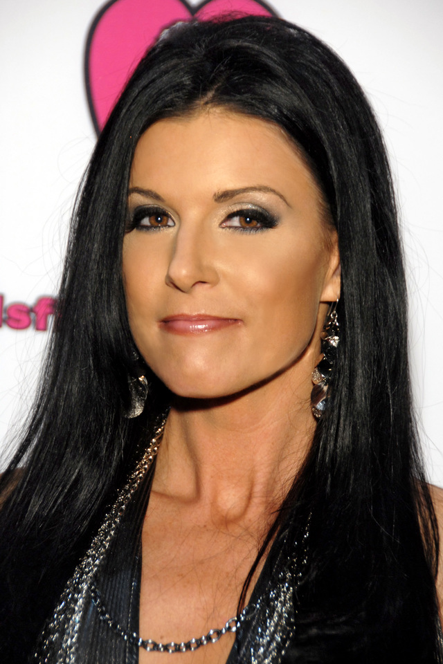porn pictures of milfs milf pornography india summer wikipedia commons