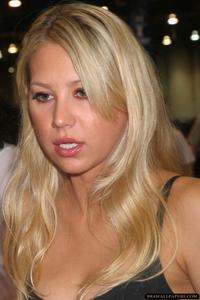 blonde mom pictures photos annafaris anna kournikova long blonde hairstyle hair gallery