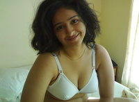 hot mature nudes hot half nude mature indian aunty photo