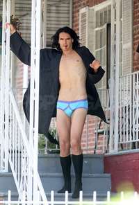 hot moms in underwear brand wtmk celebrity pictures russell his blue underwear nyc set arthur