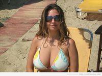 mature bikini porn bikini milf great cleavage pic