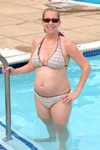 mature wife pix pool baby page