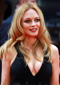 milf s photos assets gallery entertainment interviews heather graham californication interview