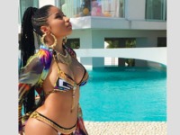 mom bikini pics nicki minaj young thugs mom makes things right savage croons drake bikini pics