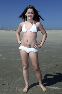 mom bikini gallery jenelle evans pictures teen mom bikini celebrity reality