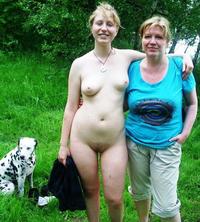 mothers nude photos dev caedd