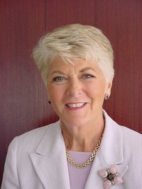 pics of older women short hairstyles women over