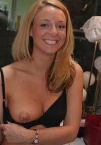 sexy mom pics sexstoryarchive onebreast girls