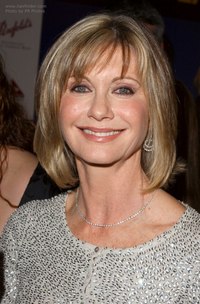 mature blonde mature hairstyle olivia newton john celebo