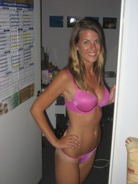 mature milf bra wijb bra