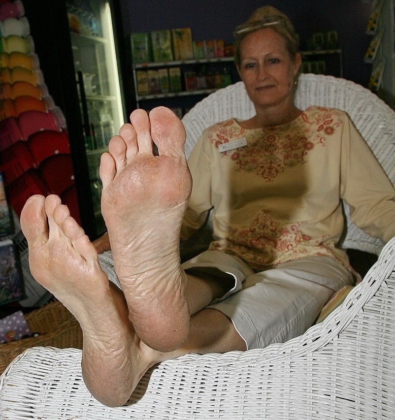 Ceara Lynch Feet Worship