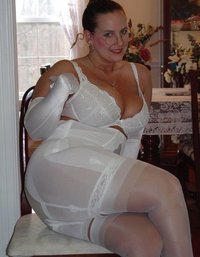 thick mature donna kinky user